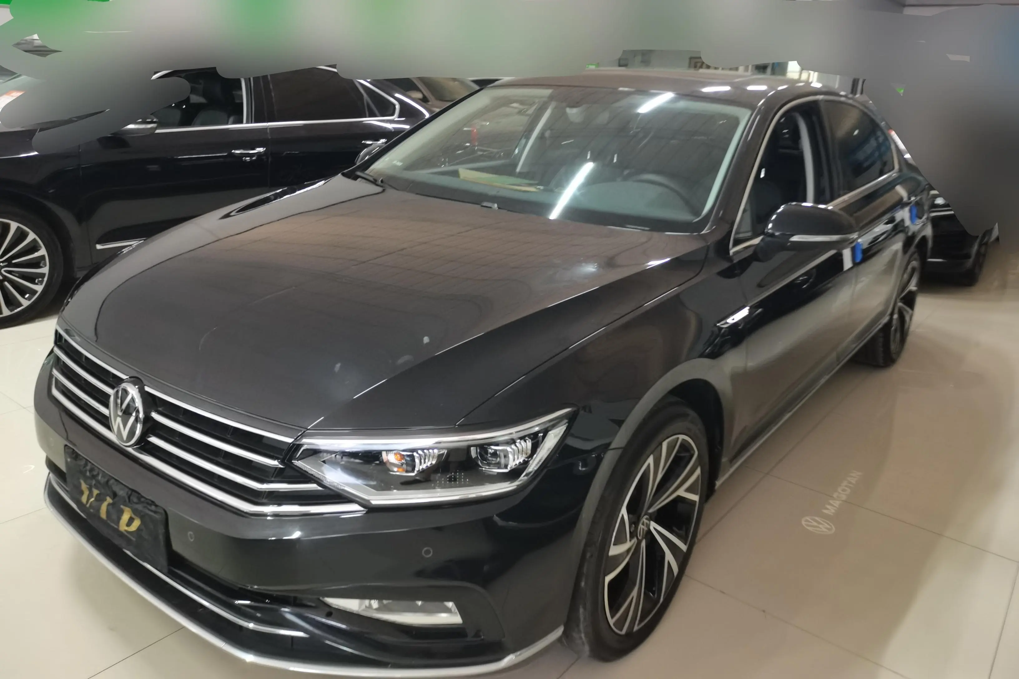 邁騰2021款330TSI DSG 30周年紀(jì)唸版二手車綜郃性價(jià)比評(píng)估